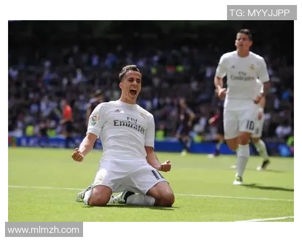 英冠足球球星风采：赛场英雄与幕后故事的深度剖析